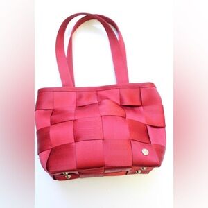 Harvey’s Original recycled tote bag